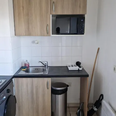 2 Pièces + Parking à 15 Min De Paris Argenteuil