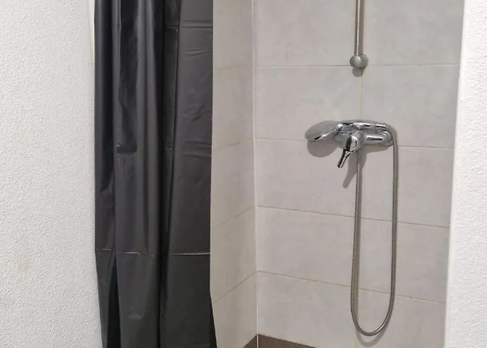 Apartment 2 Pieces + Parking A 15 Min De Paris
